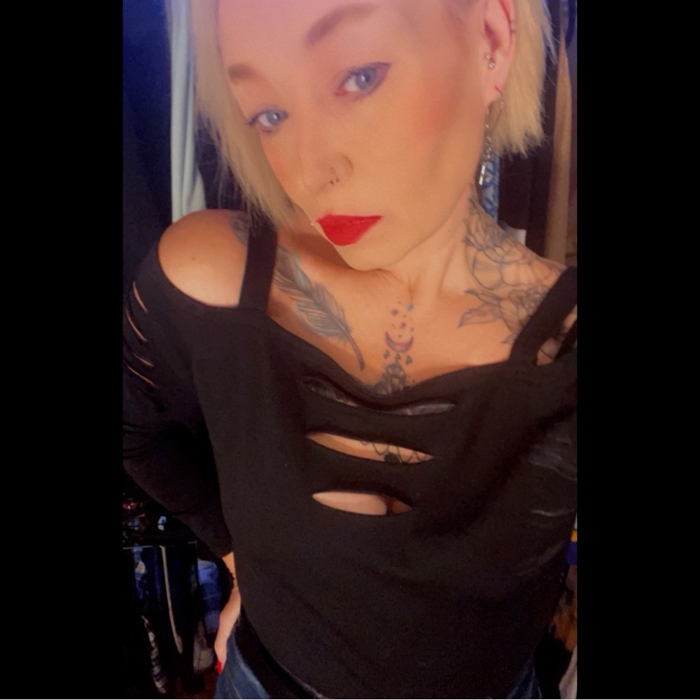 Hi! I'm Angie. I hope you enjoy my shop.